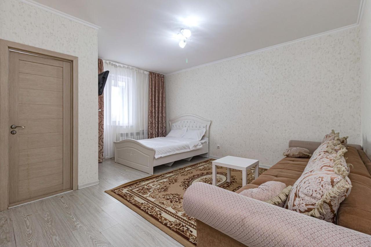 Apartments 7 Я-21/5-39 อัสตานา ภายนอก รูปภาพ