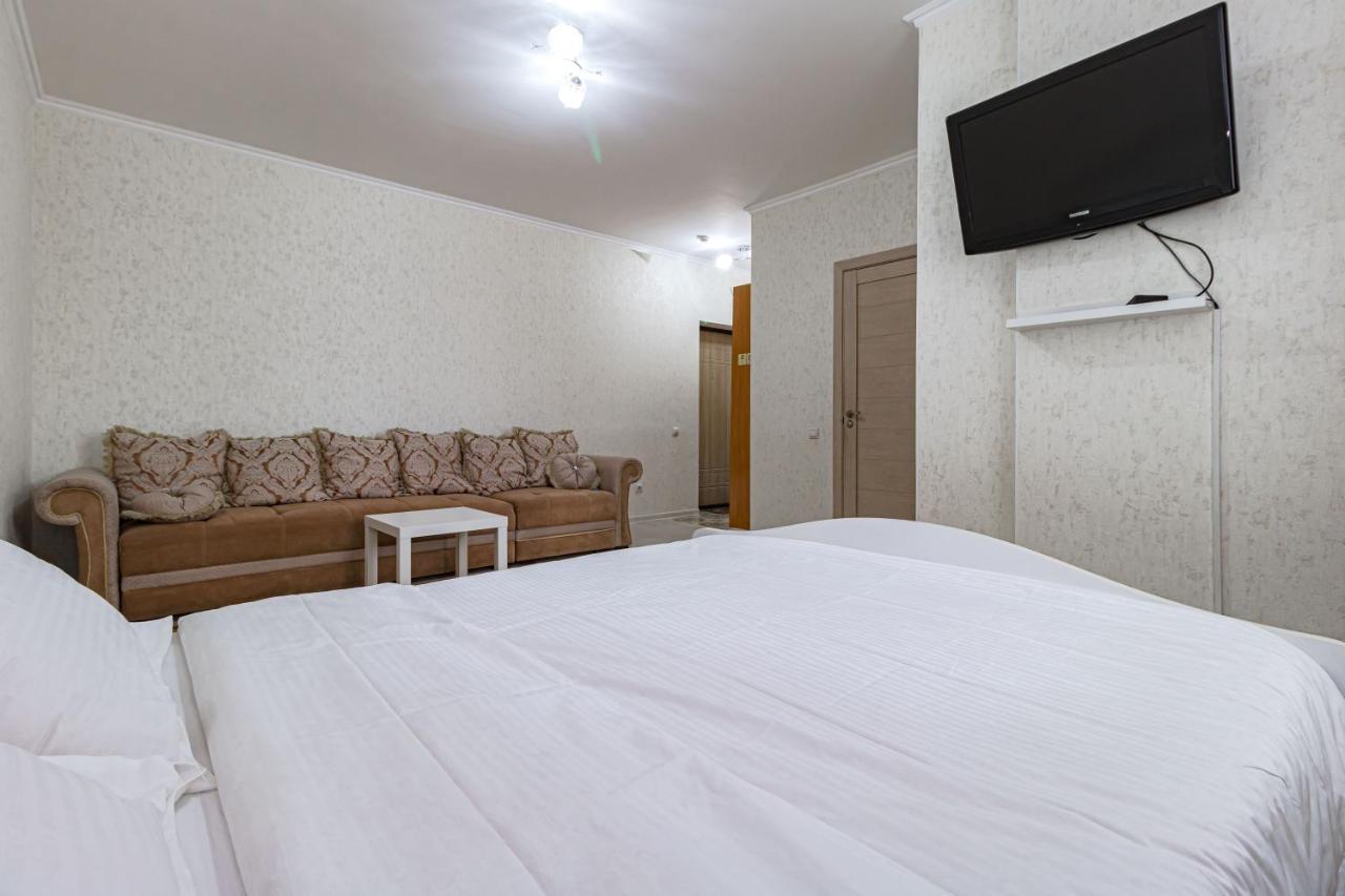 Apartments 7 Я-21/5-39 อัสตานา ภายนอก รูปภาพ